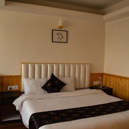 The Wild Orchid Hotel Gangtok Exterior photo